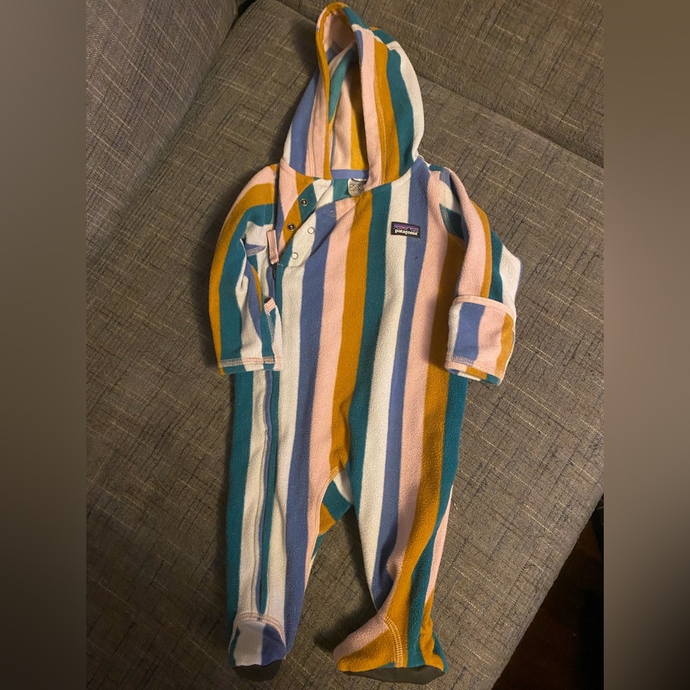 Patagonia micro-d baby bunting